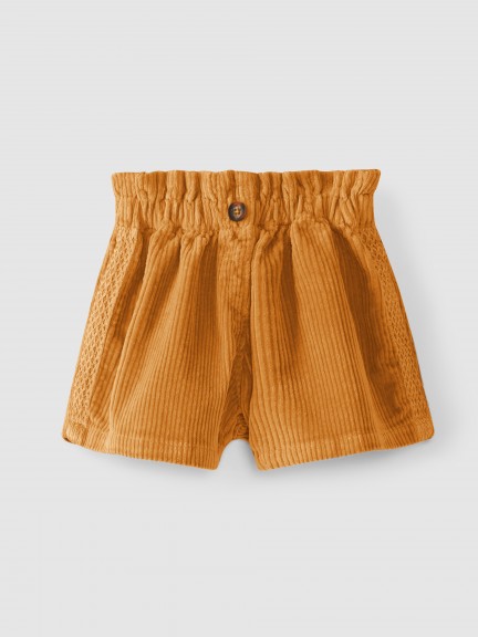 Pantalón corto pull-up con cinta decorativa Pantalón corto pull-up con cinta decorativa