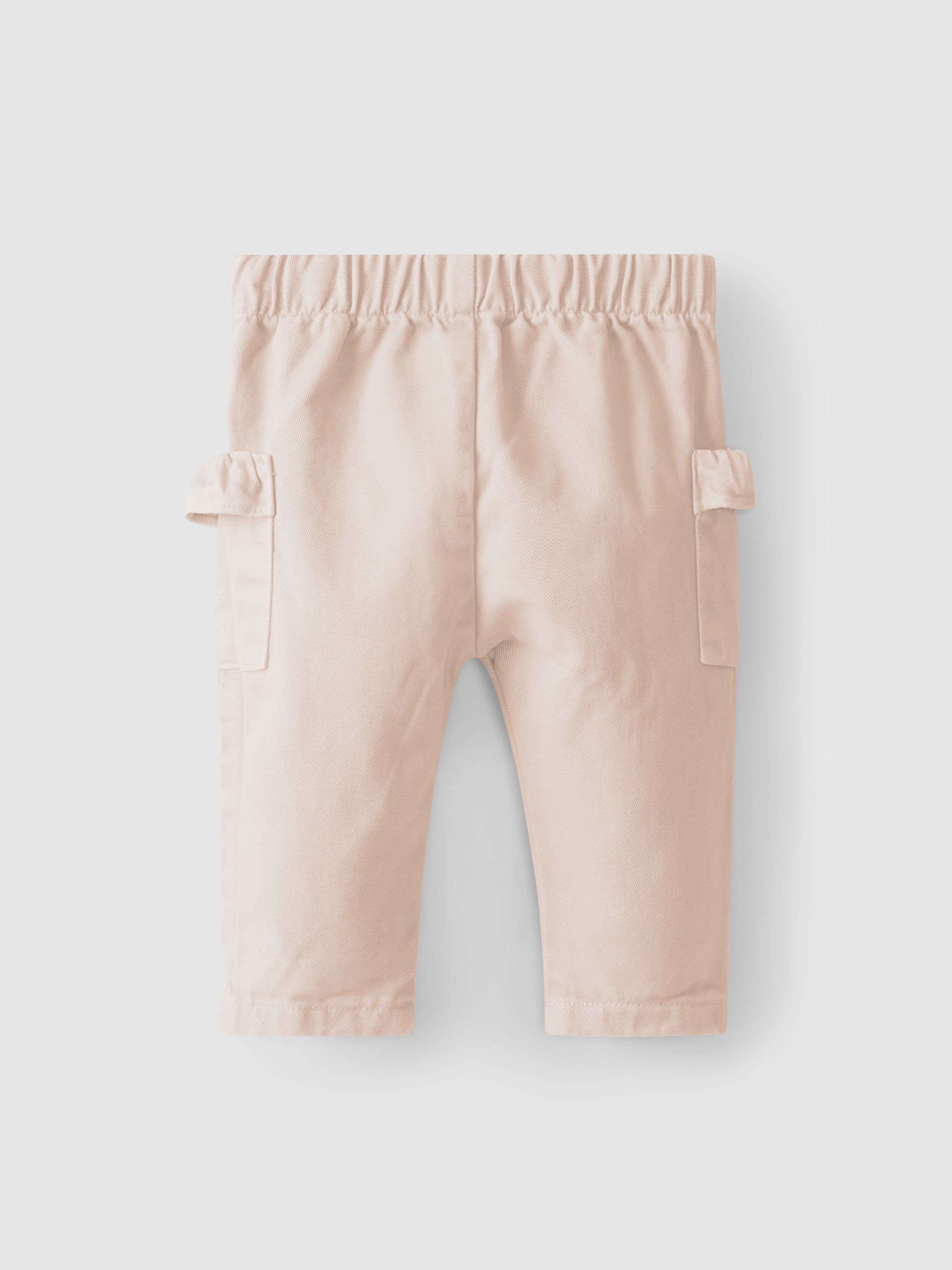 Pull-up pants with side pockets