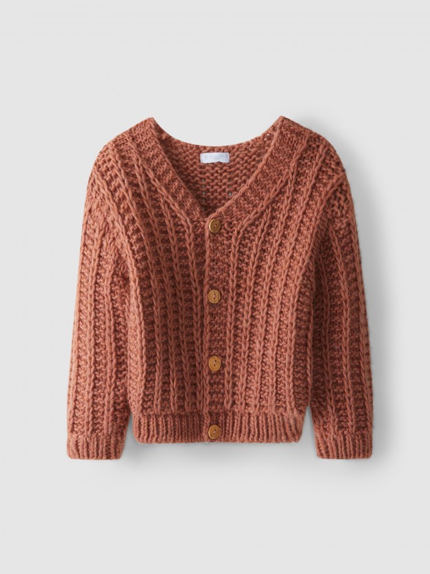 Gilet � col en V � mailles larges