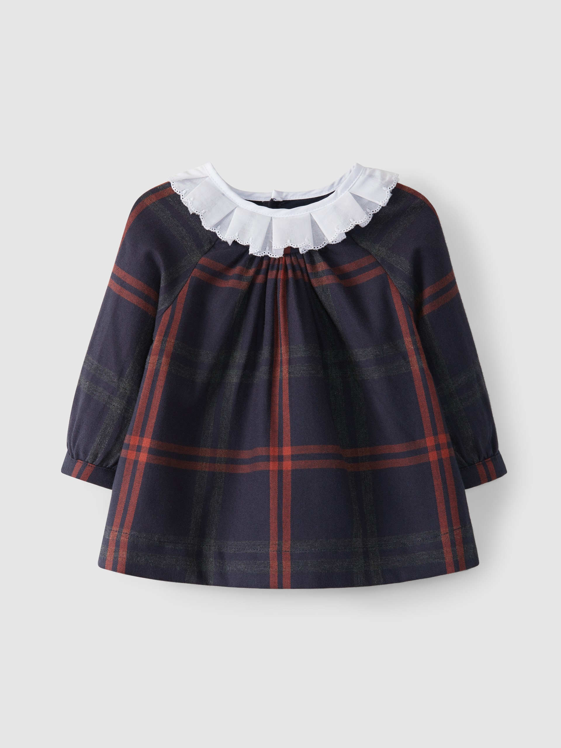 Vestido a cuadros con cuello bordado