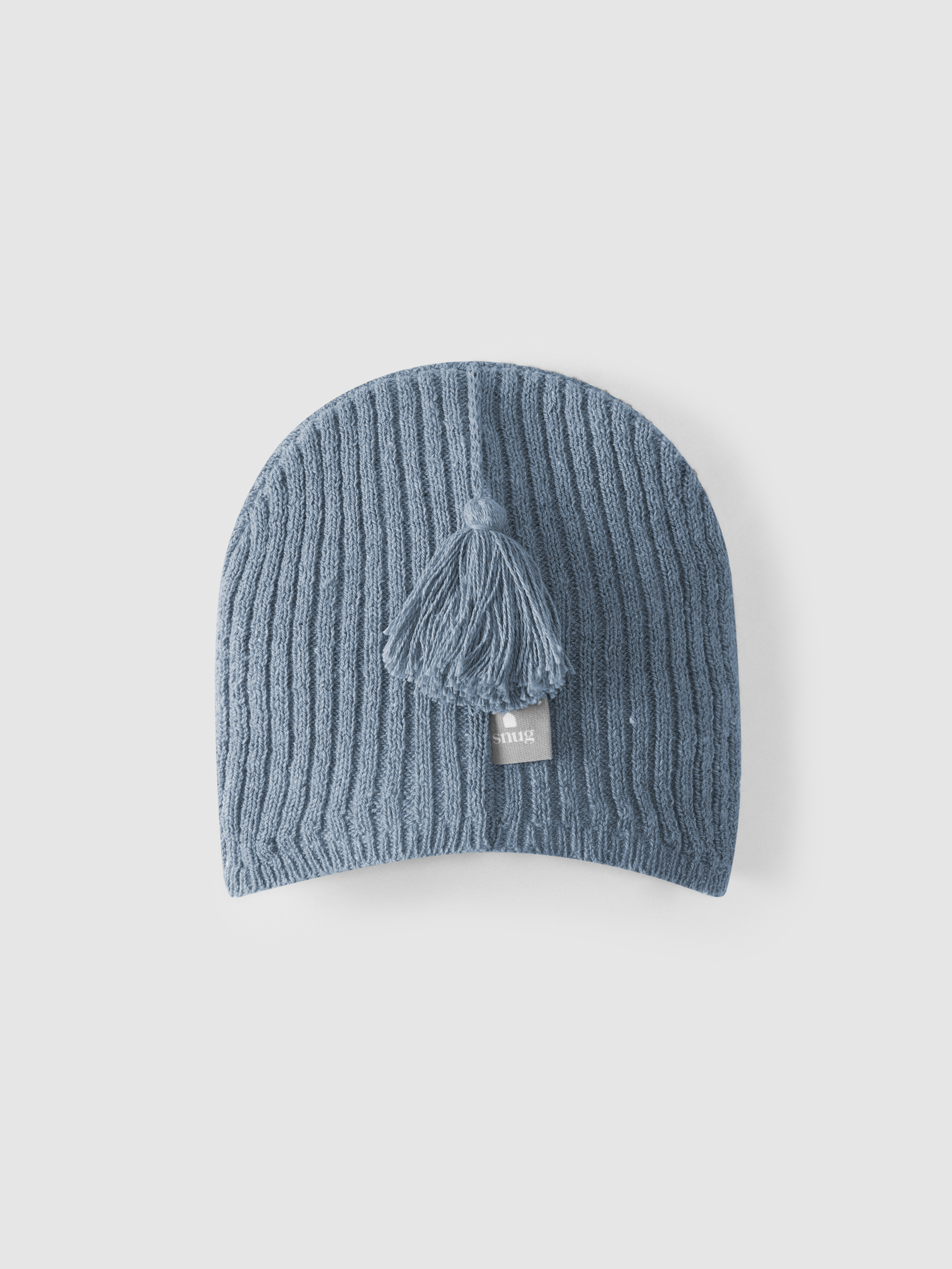 Gorro canelado fita e pom-pom
