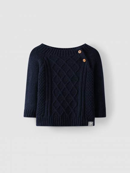 Knitted jumper, figure of eight rib stitch Knitted jumper, figure of eight rib stitch