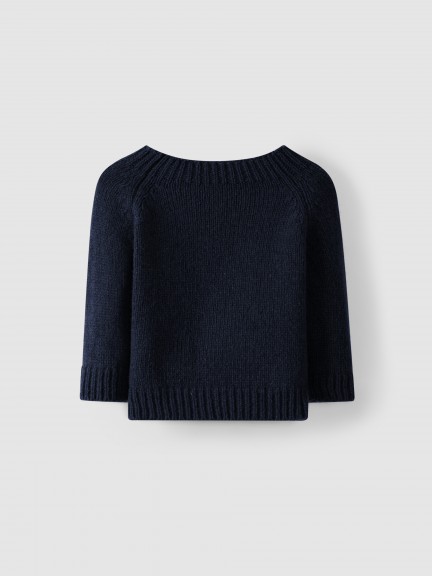 Knitted jumper, figure of eight rib stitch Knitted jumper, figure of eight rib stitch