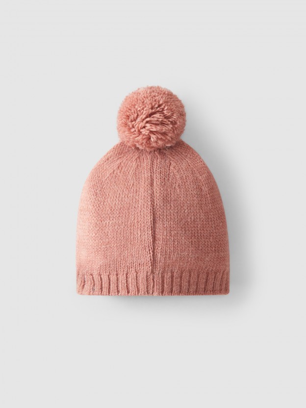 Knitted hat with pom-pom Knitted hat with pom-pom