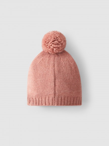 Knitted hat with pom-pom Knitted hat with pom-pom