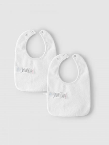 Pack of 2 embroidered star bibs Pack of 2 embroidered star bibs
