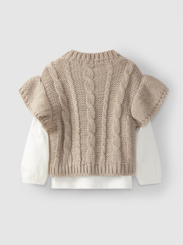 Sweater and vest set Sweater and vest set