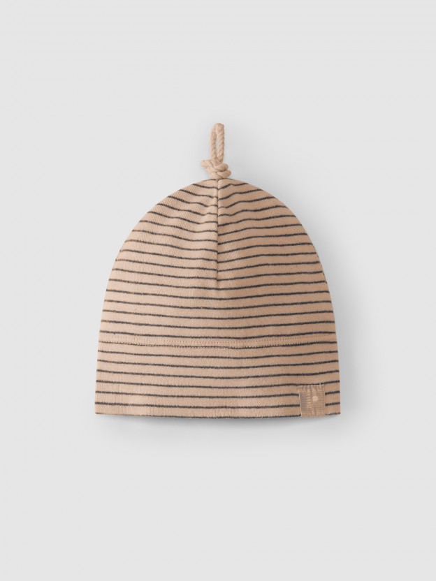 Gorro com n� estampado