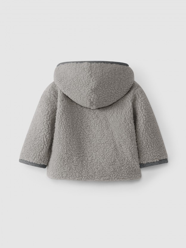 Gilet en fourrure à capuche Gilet en fourrure à capuche