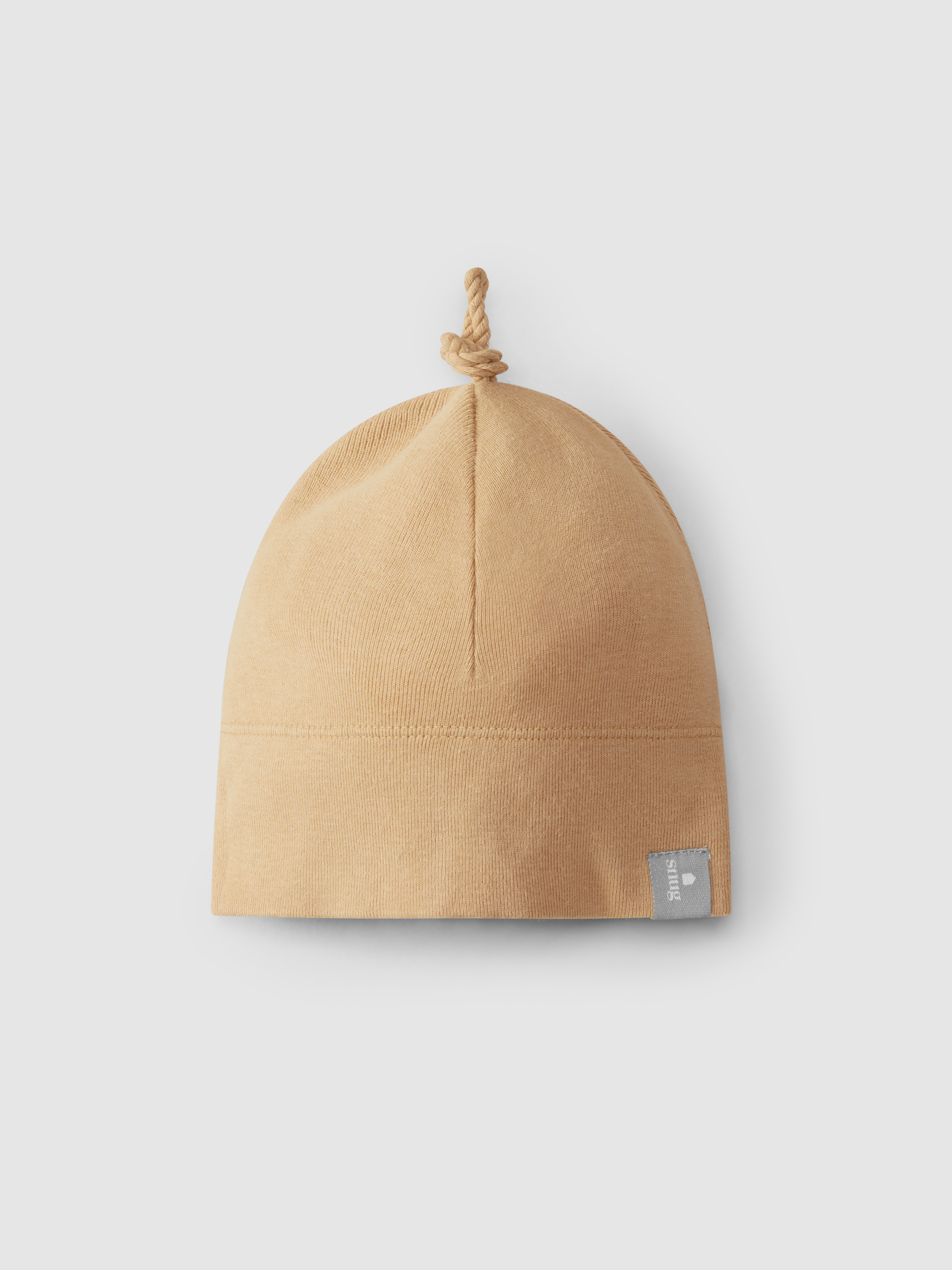 Beanie with knot