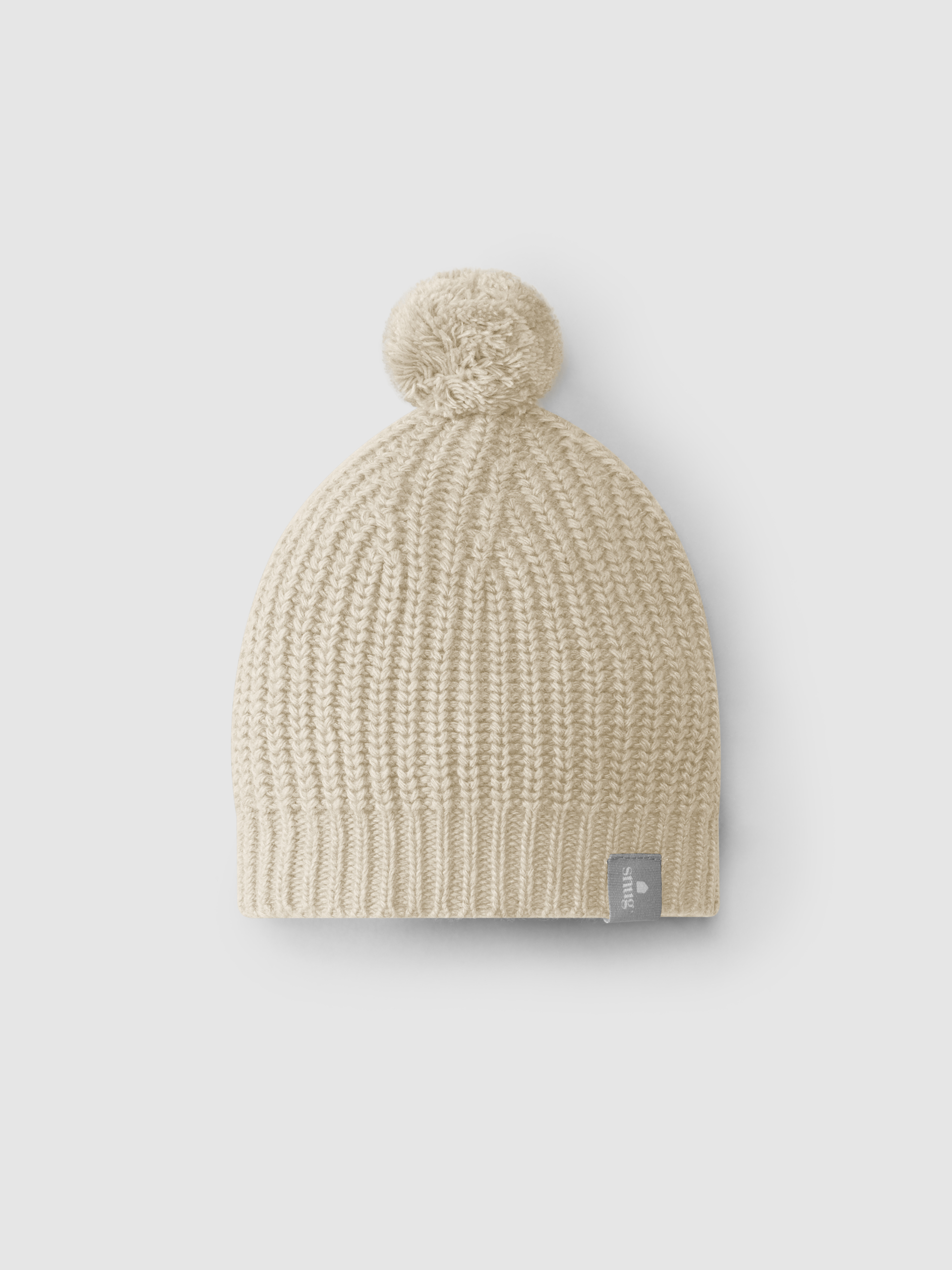 Knitted beanie with pom-pom