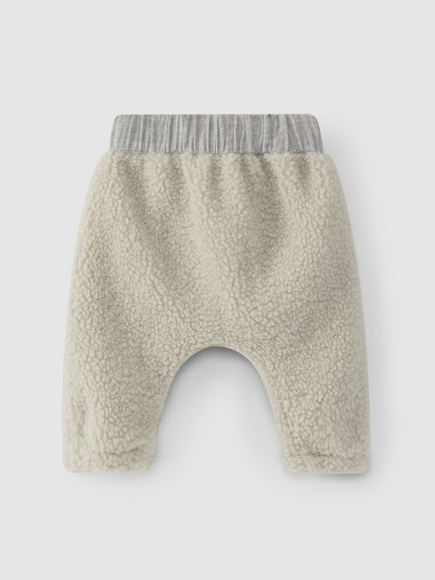 Fur pull-up pants