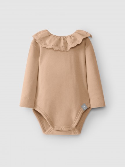 Body cuello bordado inglés Body cuello bordado inglés