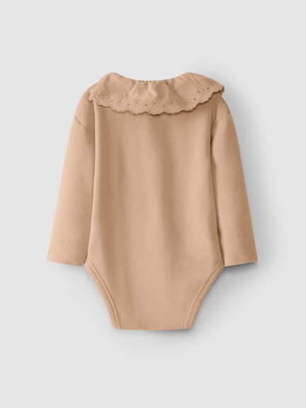 Body cuello bordado inglés Body cuello bordado inglés