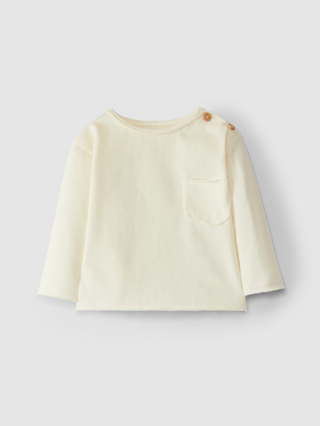 Long-sleeved t-shirt with pocket Long-sleeved t-shirt with pocket