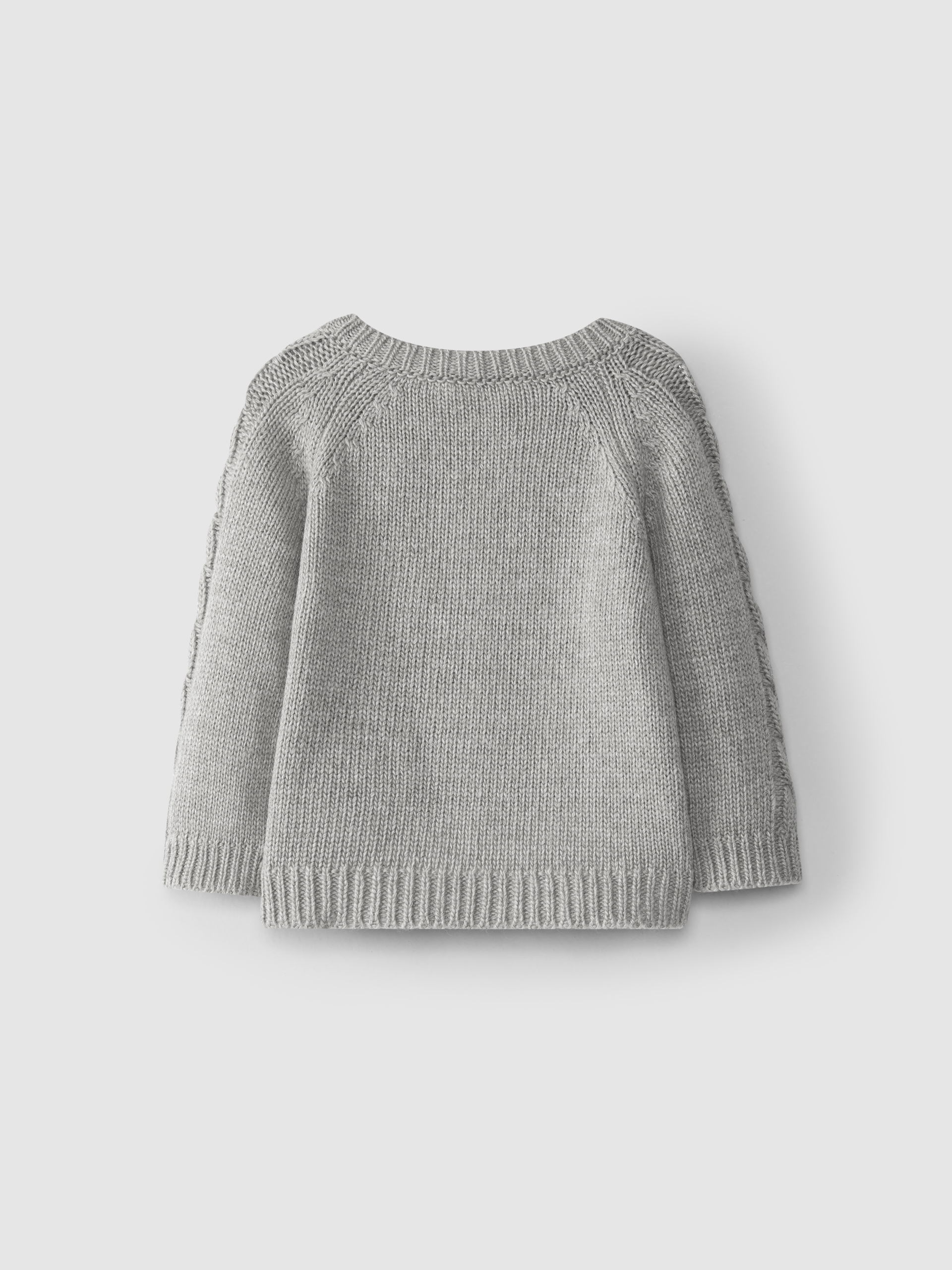 Pull avec détail de tresse