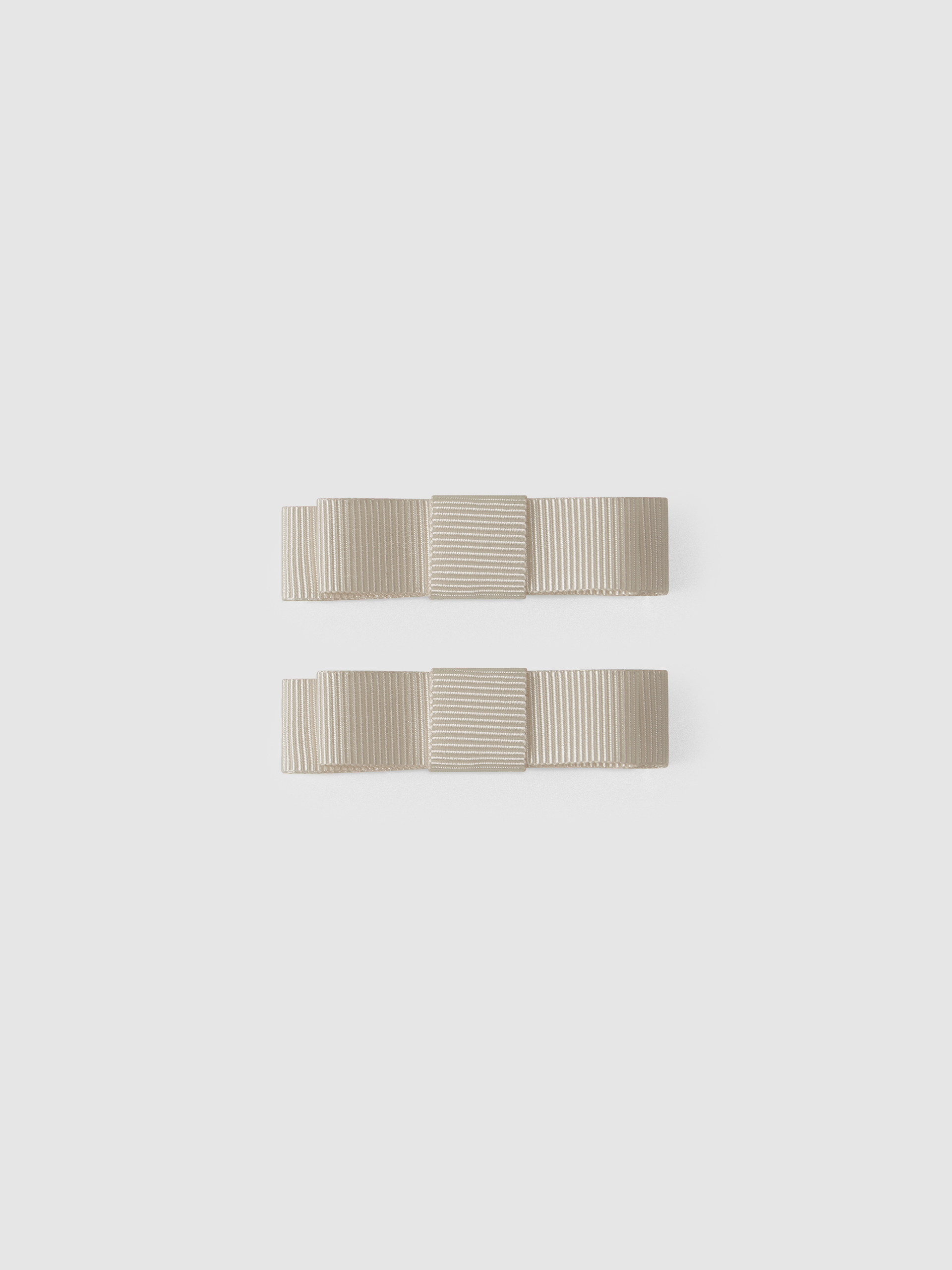 Two barrettes set