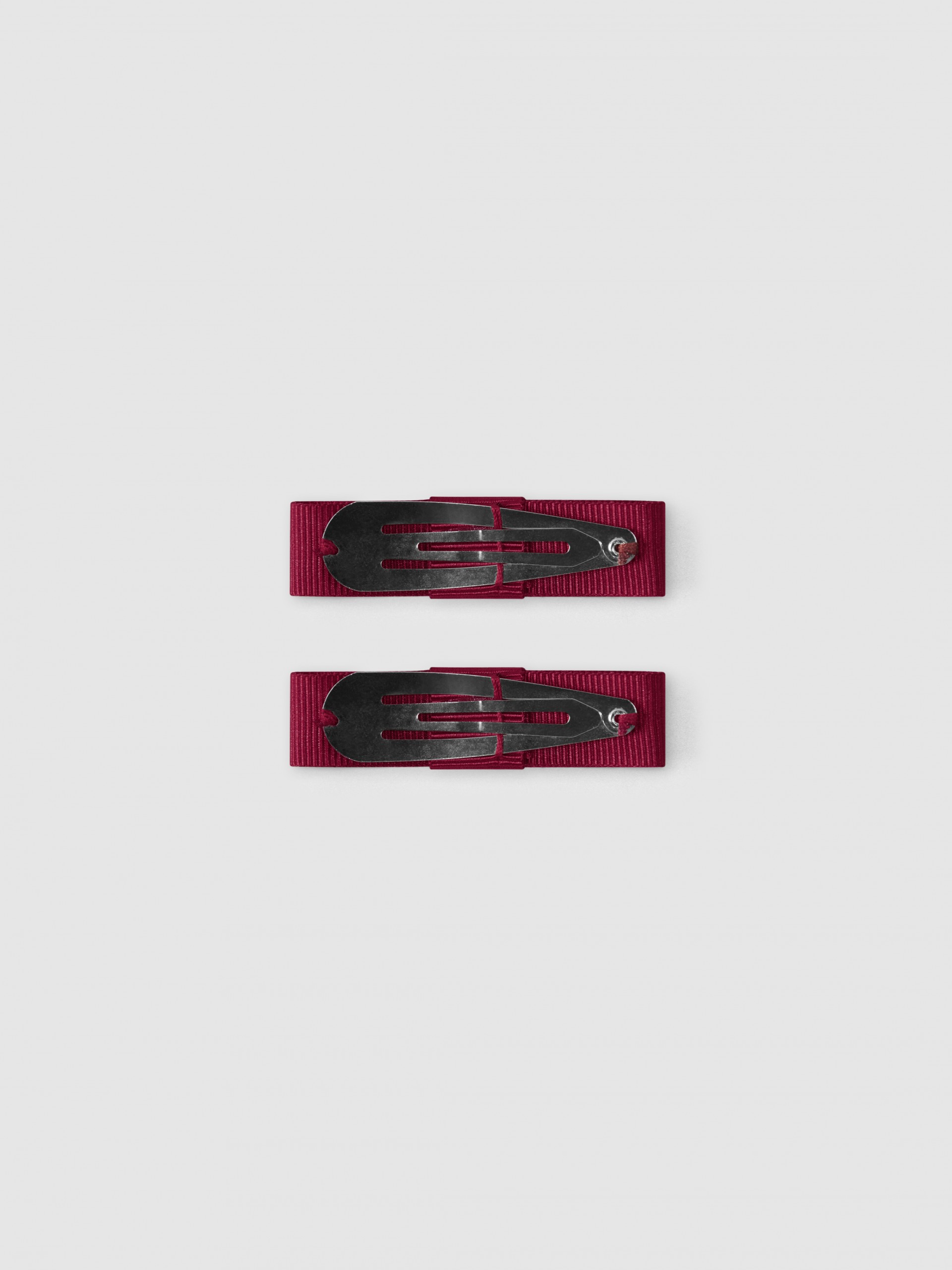 Two barrettes set