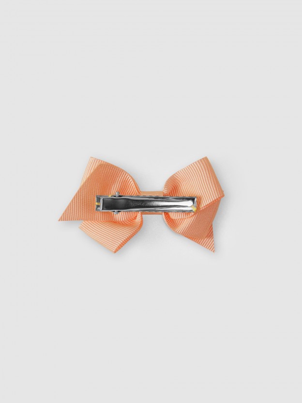 Small bow clip Small bow clip