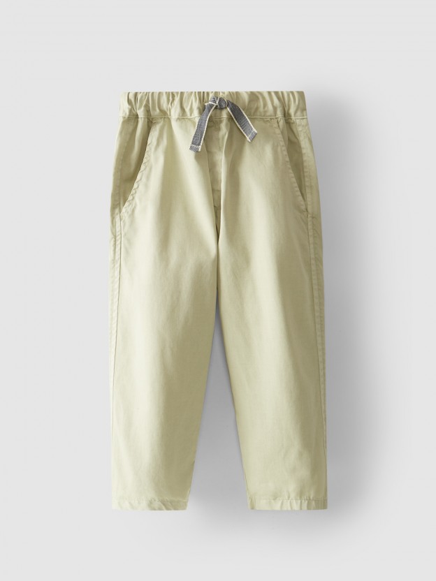 Pantalón pitillo tres bolsillos Pantalón pitillo tres bolsillos
