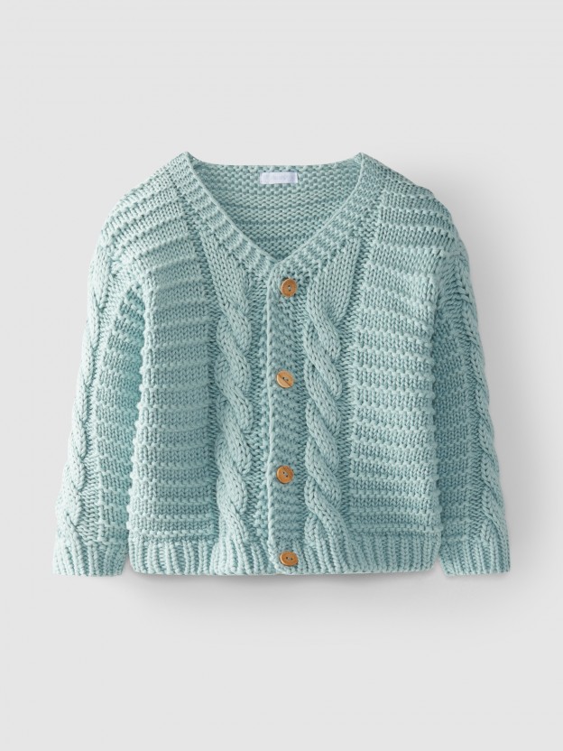 Gilet tricot� tress�