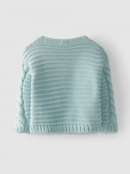 Knitted braided cardigan Knitted braided cardigan