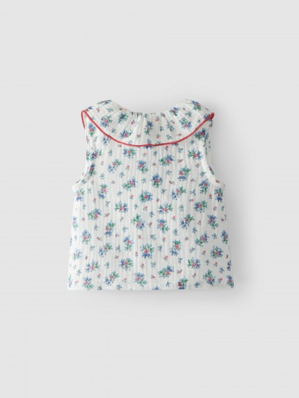 Organic cotton blouse with ruffled collar Organic cotton blouse with ruffled collar