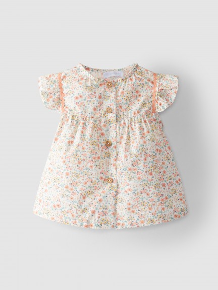 Blouse flowers with rickrack Blouse flowers with rickrack