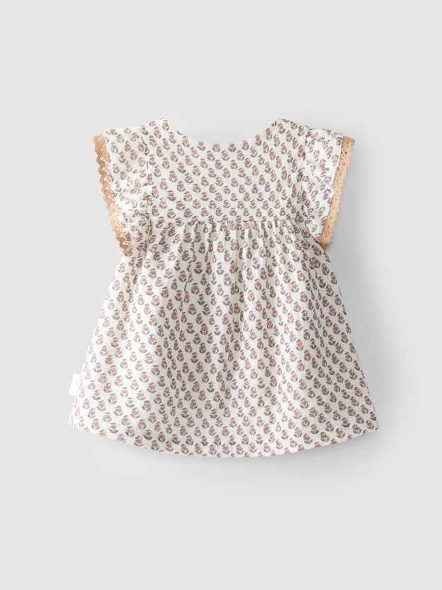 Blusa flores algodão orgânico Blusa flores algodão orgânico