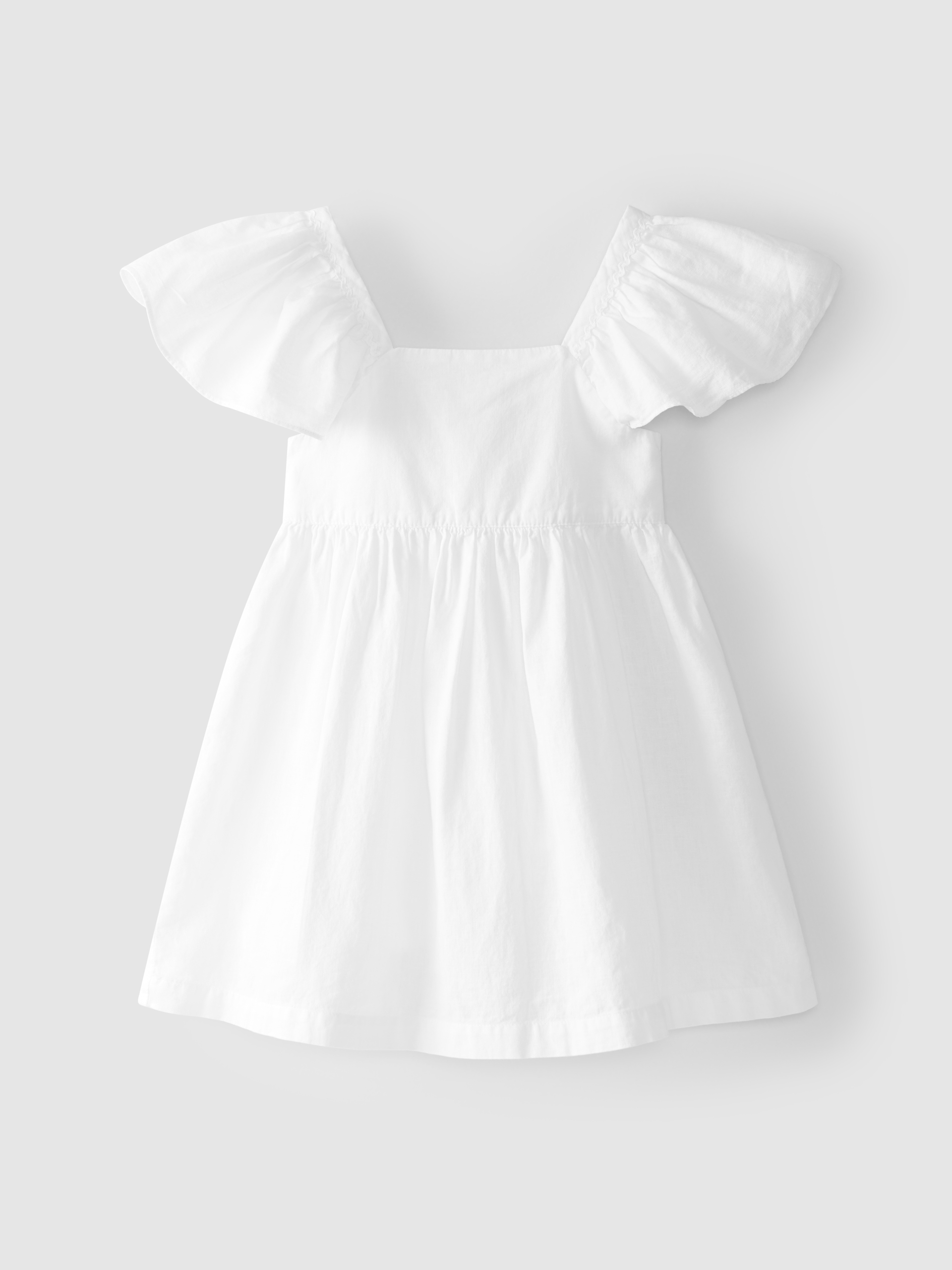 Vestido com laço e espiguilha