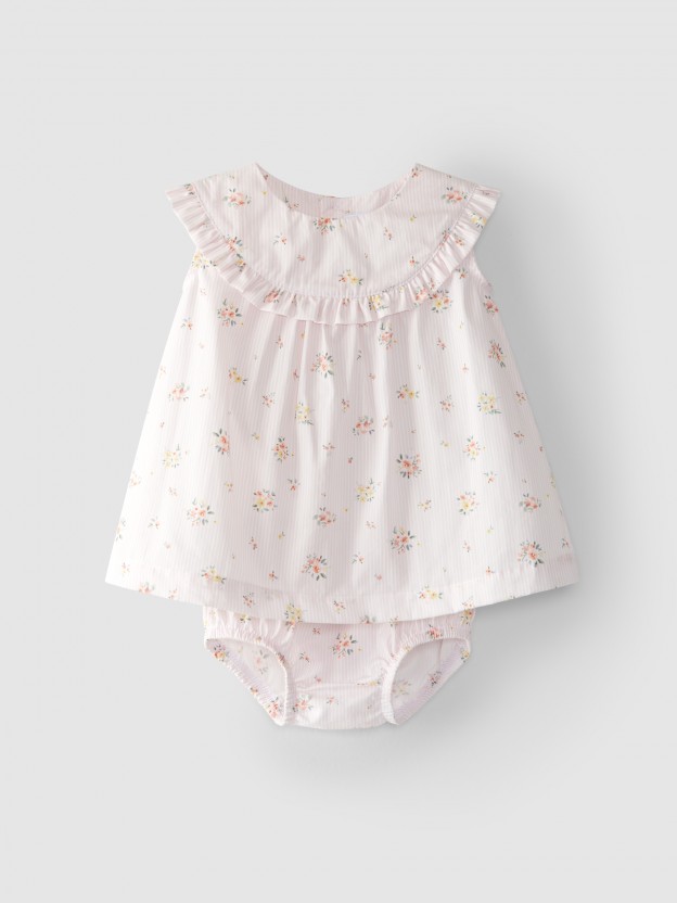 Vestido com tapa fraldas riscas com flores Vestido com tapa fraldas riscas com flores