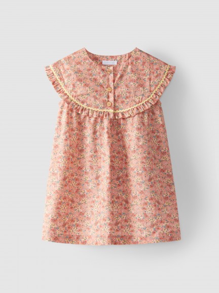 Vestido flores com espiguilha no peito