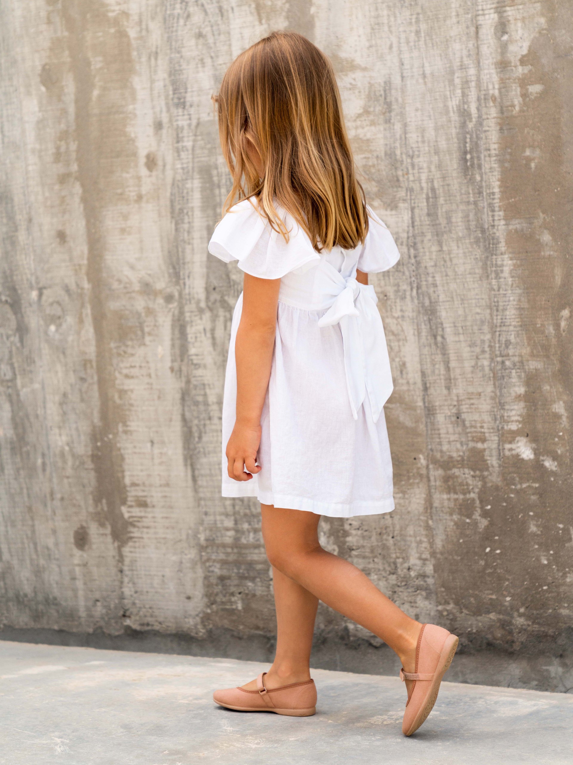 Vestido com laço e espiguilha