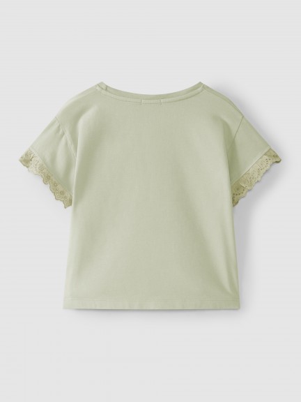 Short-sleeved T-shirt with English embroidery Short-sleeved T-shirt with English embroidery