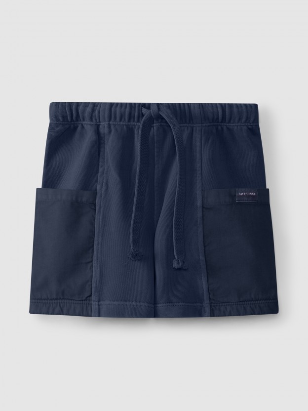 Plush shorts with fabric pockets Plush shorts with fabric pockets