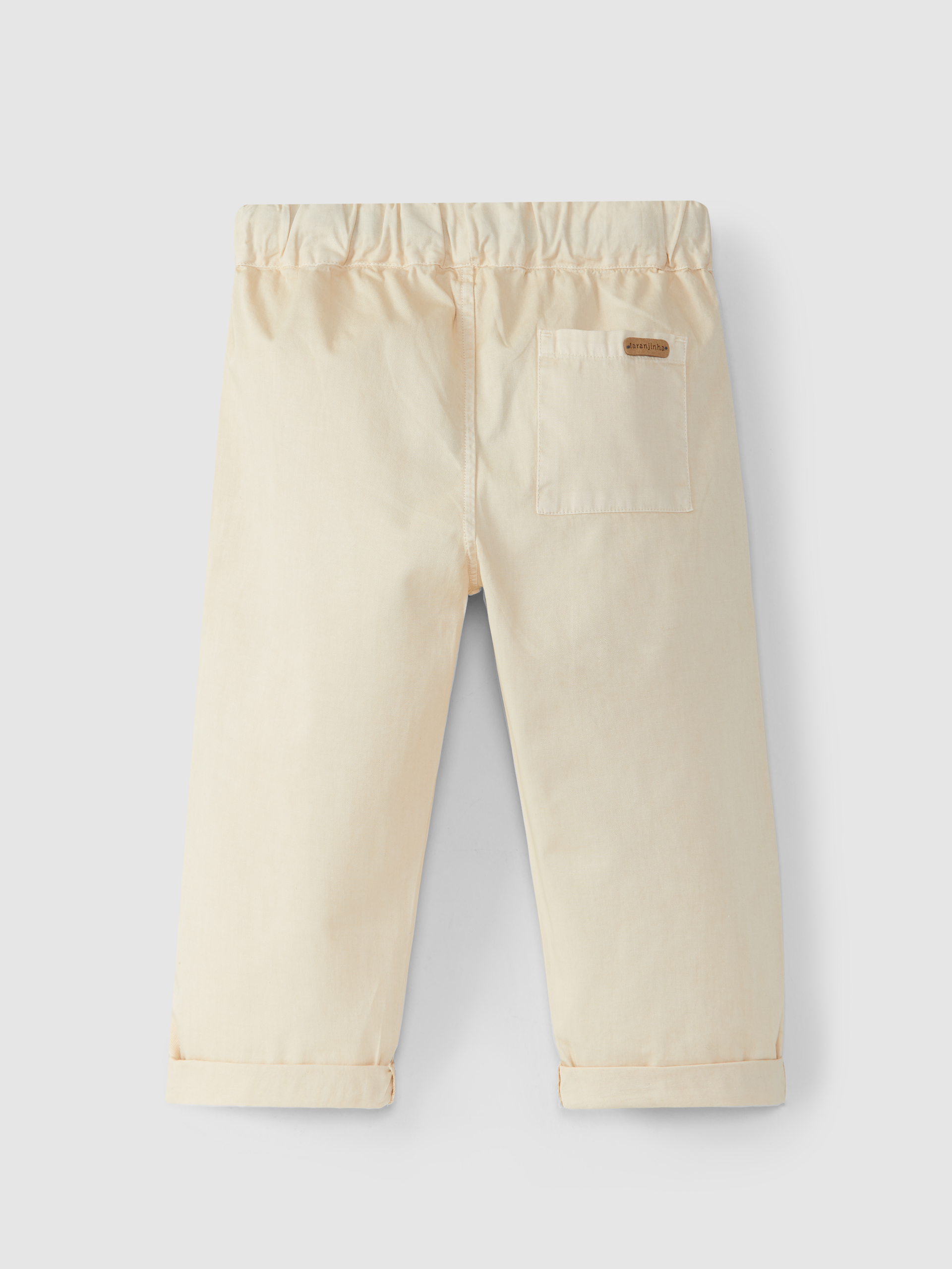 Pantalón pitillo tres bolsillos