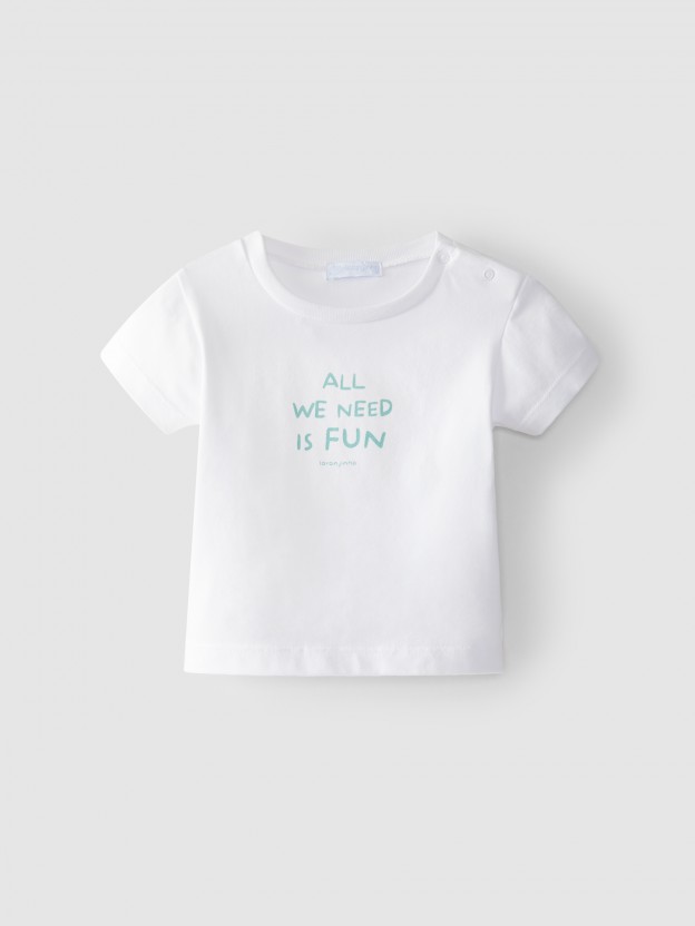 T-shirt " All we need is fun" T-shirt " All we need is fun"