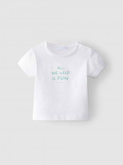 T-shirt " All we need is fun" T-shirt " All we need is fun"