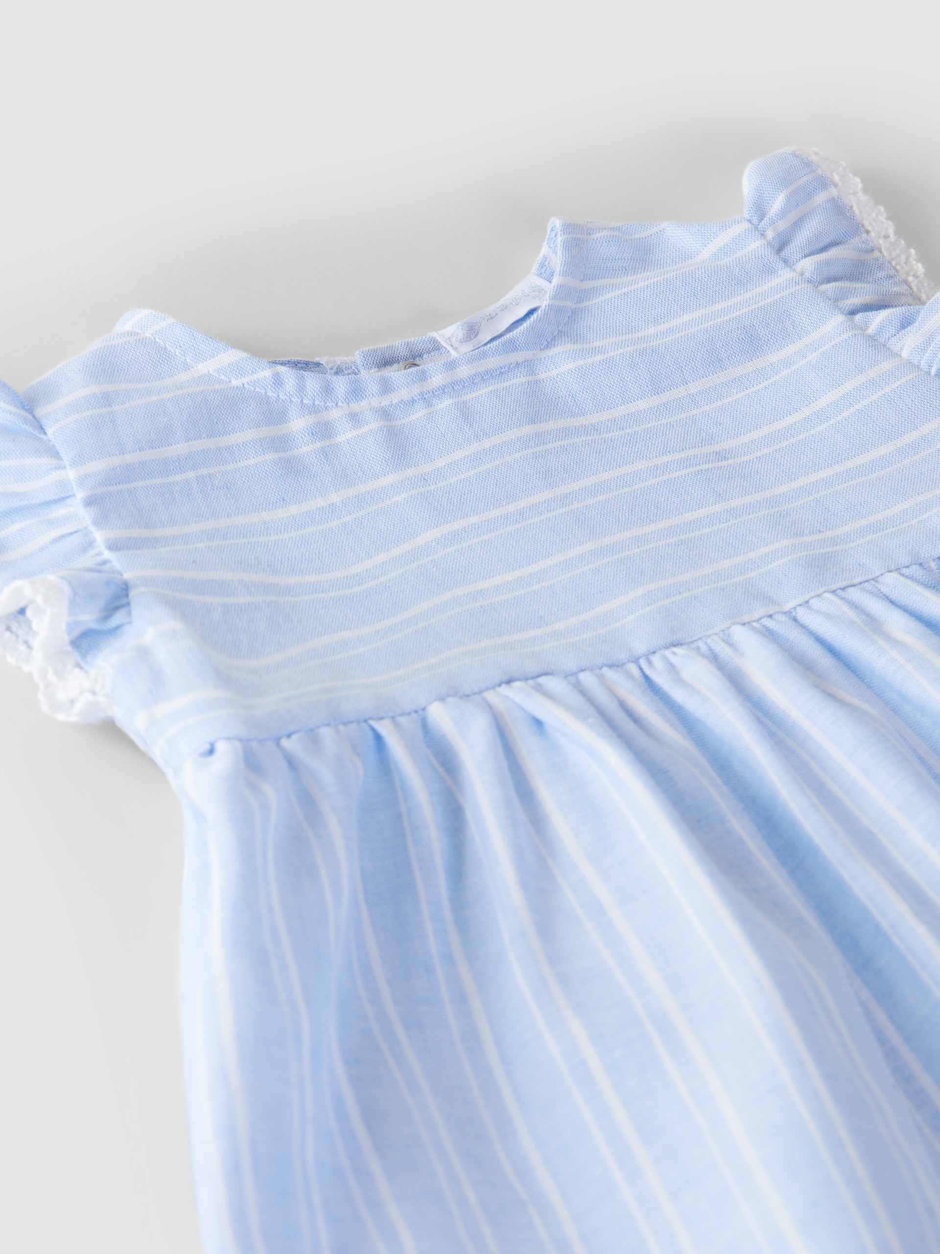 Robe à rayures