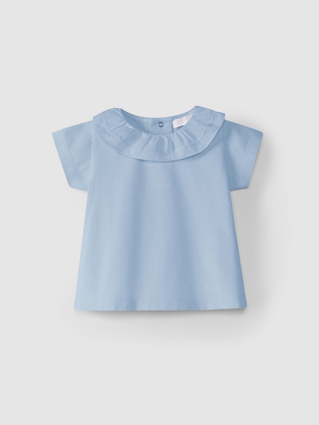 Camiseta lisa cuello de volante Camiseta lisa cuello de volante