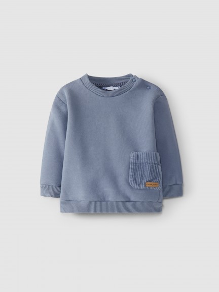 Plush sweatshirt with pocket Plush sweatshirt with pocket