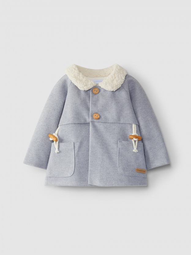 Coat with fur collar Coat with fur collar