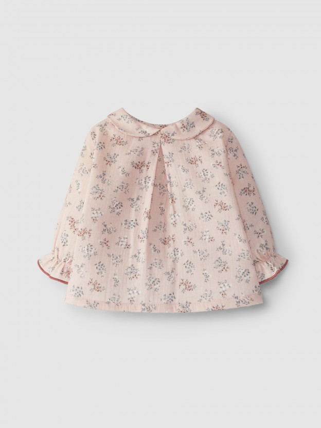 Floral muslin round collar blouse Floral muslin round collar blouse