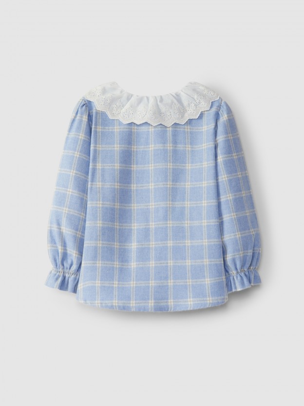 Plaid blouse with English embroidery collar Plaid blouse with English embroidery collar