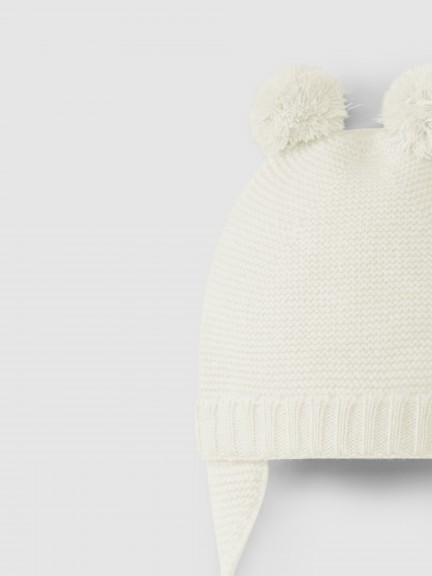 Aviator beanie with pom-poms Aviator beanie with pom-poms