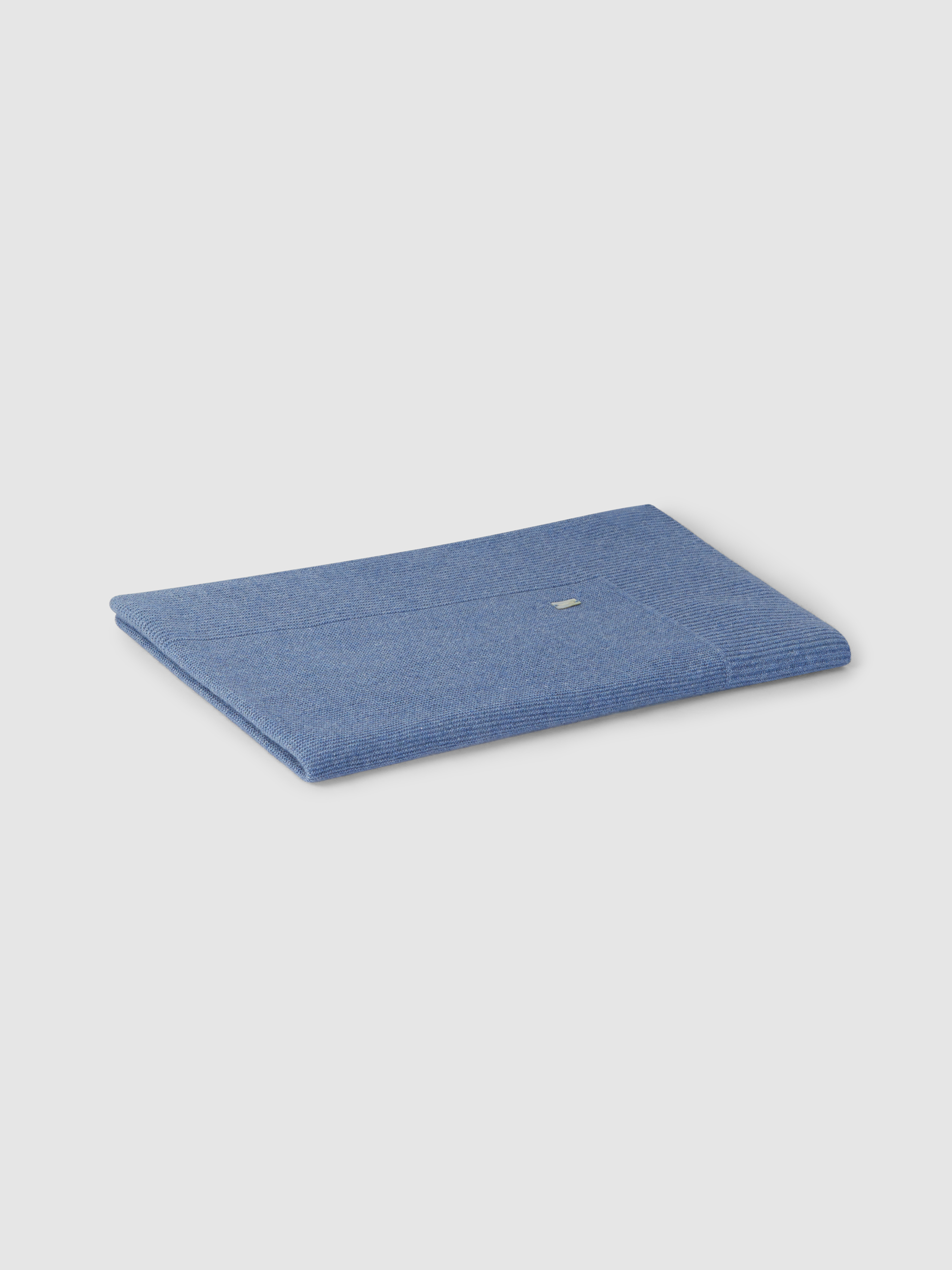 Couverture tricotée avec du cachemire