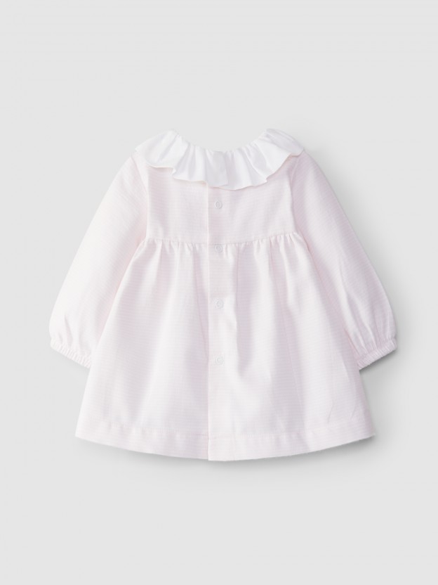 Vestido de rayas con pliegues y bordado Vestido de rayas con pliegues y bordado