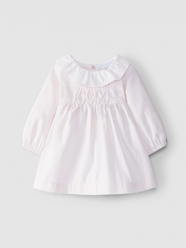 Vestido de rayas con pliegues y bordado Vestido de rayas con pliegues y bordado