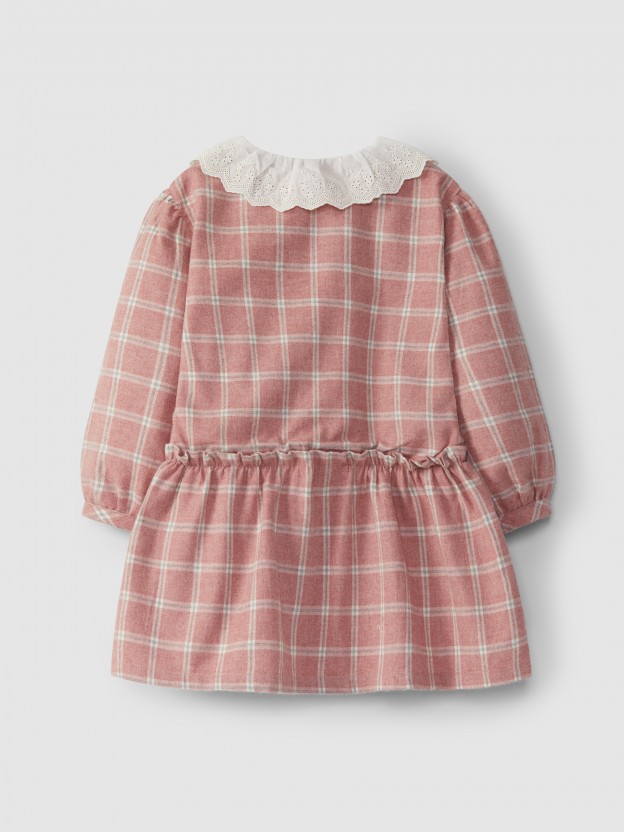Vestido cuadros cuello bordado inglés Vestido cuadros cuello bordado inglés