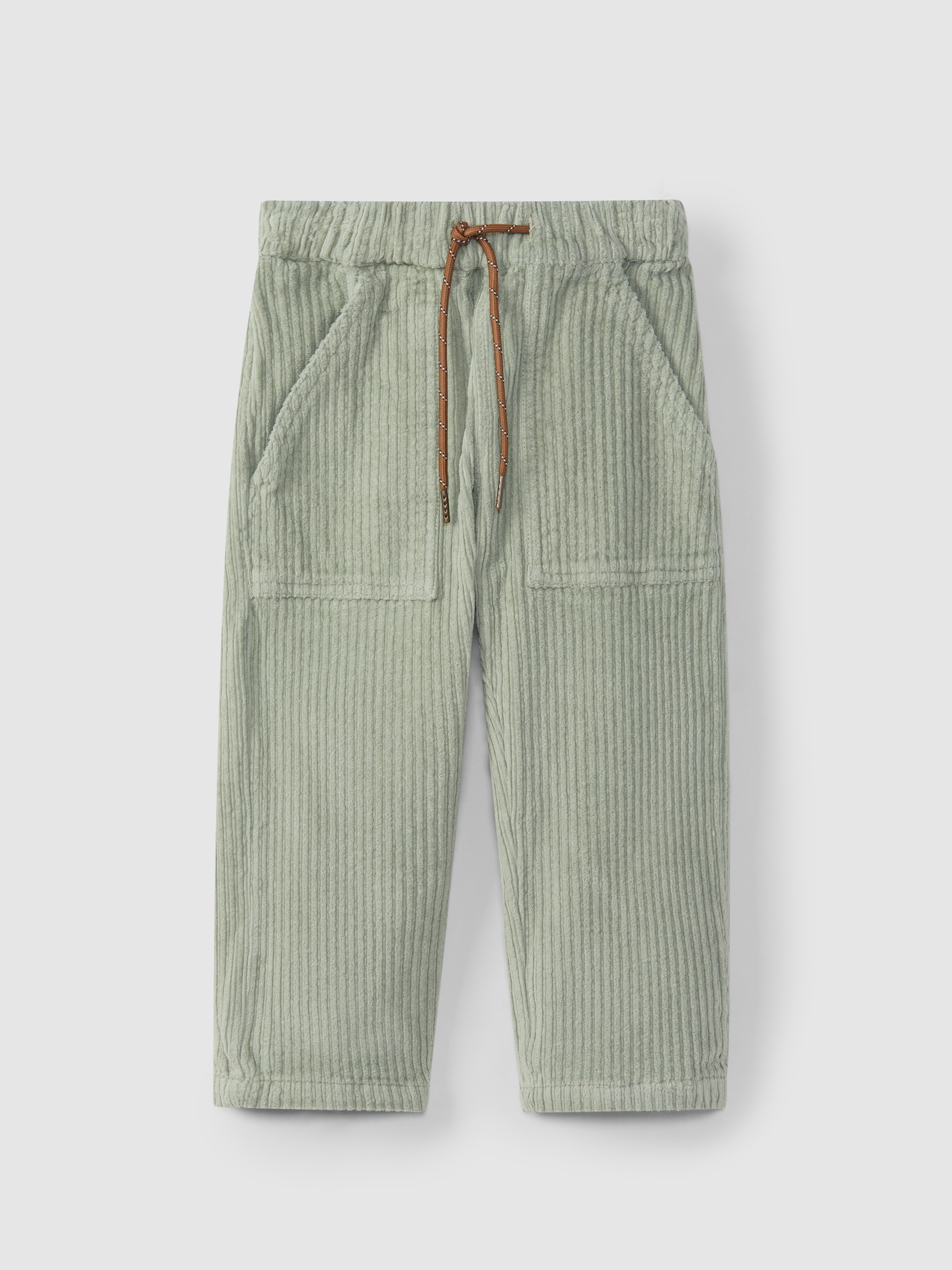 Pantalon en velours côtelé large avec poches